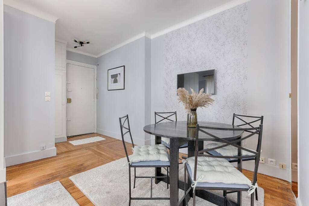 Matignon Saint-Honore : Magnifique Appartement 1Br Paris Exterior foto