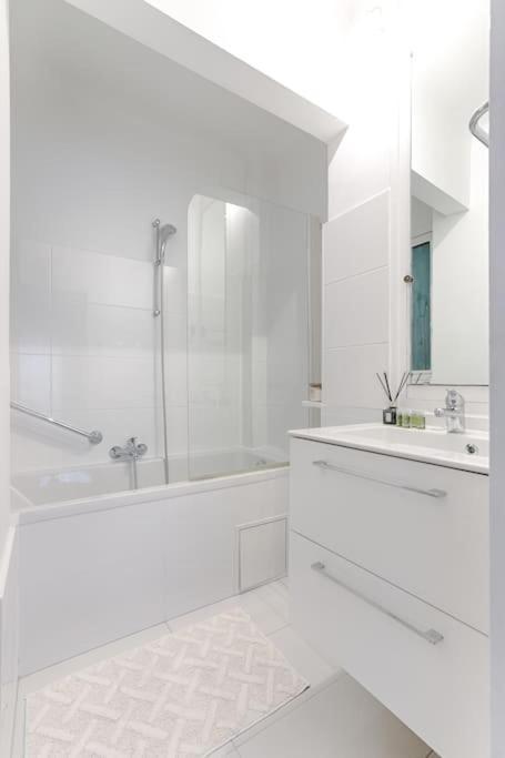 Matignon Saint-Honore : Magnifique Appartement 1Br Paris Exterior foto